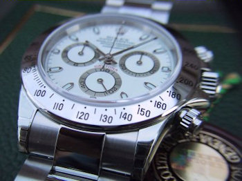 Rolex OYSTER PERPETUAL COSMOGRAPH DAYTONA WHITE