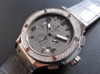 Hublot BIG BANG 41 MM EARL GRAY DIAMONDS CROCO STRAP