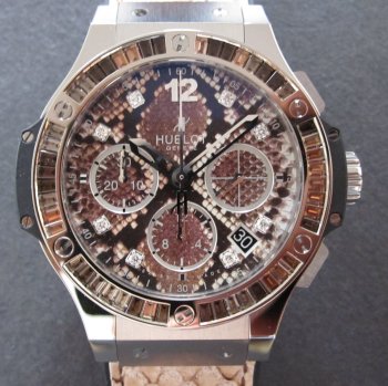 Hublot Big Bang Steel Snow Leopard 