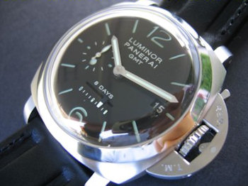 Officine Panerai Luminor 1950 8 Days GMT