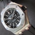 Audemars Piguet ROYAL OAK OFFSHORE DIVER BLACK DIAL RUBBER