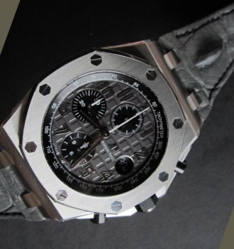 Audemars Piguet ROYAL OAK OFFSHORE STEEL GREY DIAL