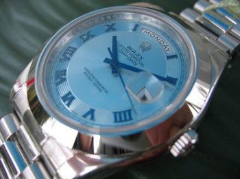 Rolex DAY-DATE II PLATINUM BLUE DIAL ROMAIN NUMERALS